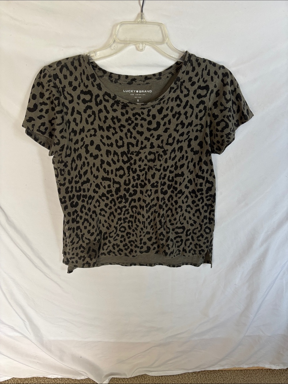 Lucky Brand Olive Leopard Short Sleeve Crop Tee